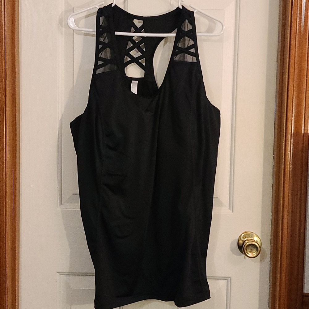 Cacique swim tankini racer back, underwire padded.